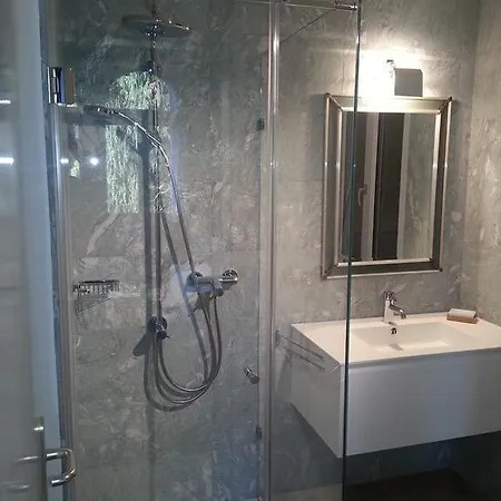 Romantic Bijou Nyaraló